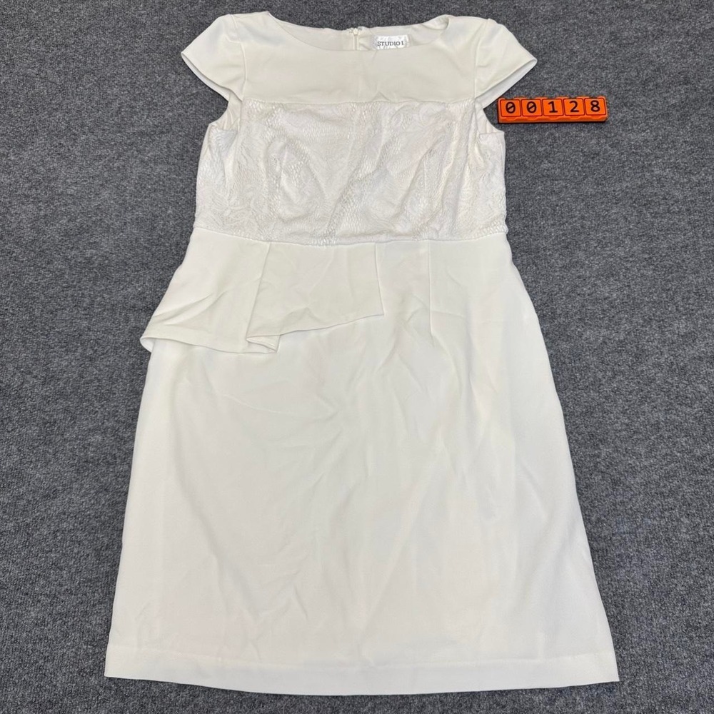 Studio 1 White dress with lace detailing on the bodice. Size 14.